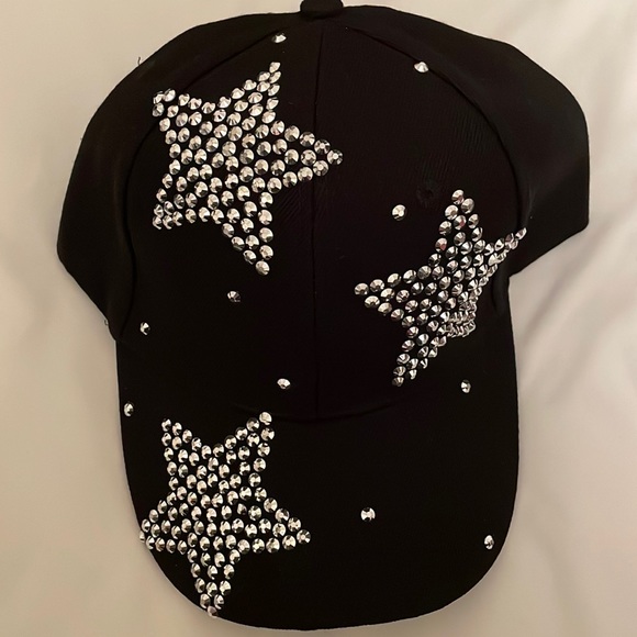 Papillon Blanc Accessories - NWT Studded baseball cap. Black with silver stars. Adjustable.
